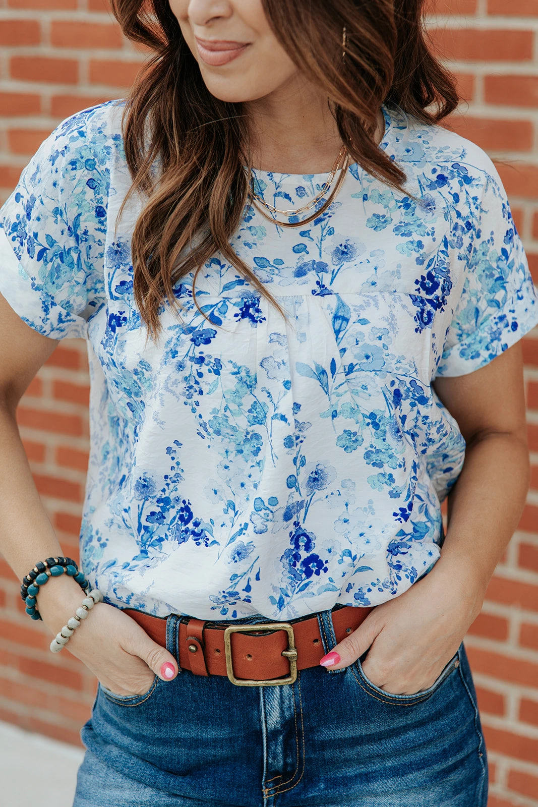 Feminine Floral Cuffed Sleeve Blouse 1 Feminine Floral Cuffed Sleeve Blouse