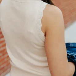 Scalloped Trim Knit Tank 10 Scalloped Trim Knit Tank -Women's Clothing Store 0P1A1327