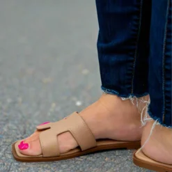 Gordy Beige Sandals 15 Gordy Beige Sandals -Women's Clothing Store 0P1A9344