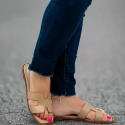 Gordy Beige Sandals