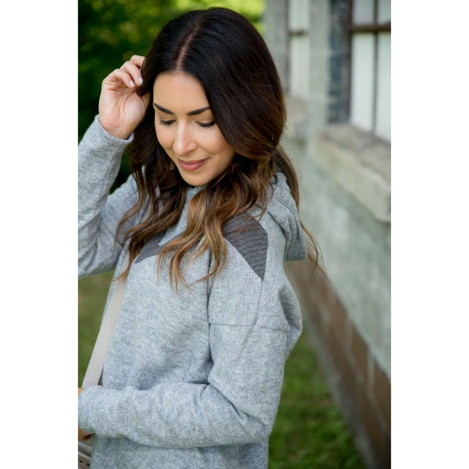 V Accent Hoodie 4 V Accent Hoodie - Image 4