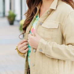 Neutral Side Slit Jacket 29 Neutral Side Slit Jacket -Women's Clothing Store 225A7184