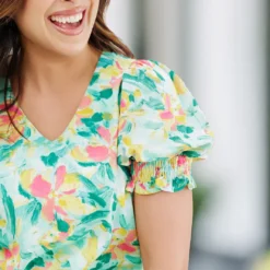 Brush Stroke Puff Sleeve Blouse -Women's Clothing Store 225A7251