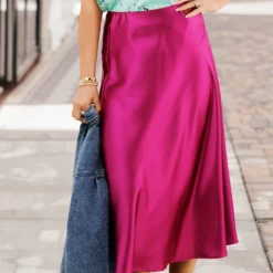 Elevated Everyday Midi Skirt 24 Elevated Everyday Midi Skirt -Women's Clothing Store 225A9593