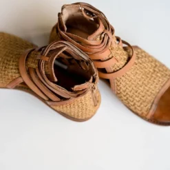 Anna Roan Sandals 7 Anna Roan Sandals -Women's Clothing Store BB 0044 a9d88384 173d 4a19 9c7e e70fd4a58d5d 545222