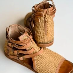 Anna Roan Sandals 8 Anna Roan Sandals -Women's Clothing Store BB 0060 7be8e338 2b74 432e ac18 ba94ec4a60f8 792607