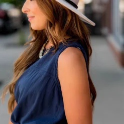 Frayed Trim Slit Tank -Women's Clothing Store BB 0637 cacb806e 7292 4168 a554 cdd6b3c10b9d 187790