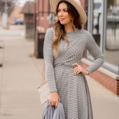 Mixed Lines Tie Back Dress -Women's Clothing Store BB 1146 06093935 0c80 4f5e 8d9a 2a1cc025d370 995058