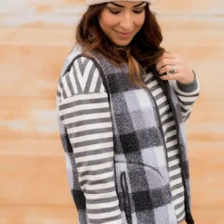 Buffalo Plaid Sherpa Vest 25 Buffalo Plaid Sherpa Vest -Women's Clothing Store BB 1276 1 d80bfd95 c631 4ea8 8d28 74c0d27b84c1 115225