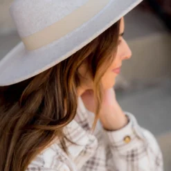 Ribbon Trim Felt Hat