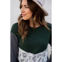 Leopard V-Block Sweater 21 Leopard V-Block Sweater -Women's Clothing Store BB 1318 c16c9063 d3fa 47f5 b9af 5588235e78f9