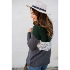 Leopard V-Block Sweater 22 Leopard V-Block Sweater -Women's Clothing Store BB 1320 b8726813 dbf9 46ee b7aa 4426bb688f81