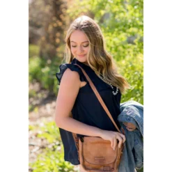 Betsey's Bibbed Ruffle Sleeved Blouse -Women's Clothing Store BB 1339 0a008fd4 2eb4 42f7 9e62 abcb8b50f8d7