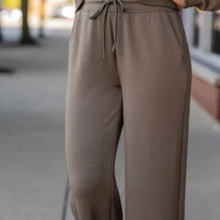 Side Slit Flare Drawstring Pants 18 Side Slit Flare Drawstring Pants -Women's Clothing Store BB 1458 b49d1d7c d0f6 41ba ae0e 5ea7c243351a 229348