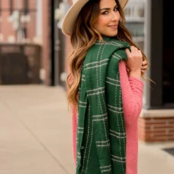 Dashed Plaid Fringe Scarf
