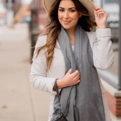 Basic Frayed Edge Scarf -Women's Clothing Store BB 1667 29553362 112b 46e4 9646 4cec68e9e813 952139