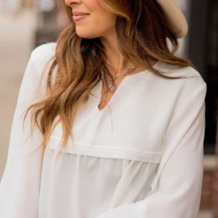 Bell Sleeve Peplum V Blouse 38 Bell Sleeve Peplum V Blouse -Women's Clothing Store BB 1954 9556db00 ccf8 4bf0 b161 9f449c21b295 237732