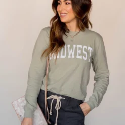 Midwest Long Sleeve Graphic Tee 25 Midwest Long Sleeve Graphic Tee -Women's Clothing Store BB 2035 13e8f4a4 b0ef 4c0b acac 3561faf8d25e 667314