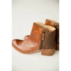 Liz Roan Short Boots 11 Liz Roan Short Boots -Women's Clothing Store BB 2197