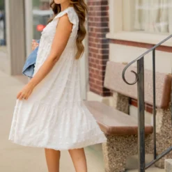 Textured Dot Ruffle Bottom V Midi Dress