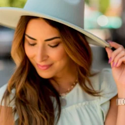 Solid Wide Brimmed Hat -Women's Clothing Store BB 2404 d6ba1bab dc1c 4d71 b706 dd5d2a0a306b 119504