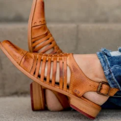 Kennya BedStu Sandals 17 Kennya BedStu Sandals -Women's Clothing Store BB 2442 e8ecfc1f 95d9 4c73 b389 d503c7264084 802350