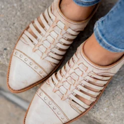 Kennya BedStu Sandals 19 Kennya BedStu Sandals -Women's Clothing Store BB 2567 2d008a10 df4d 4480 8643 da0ab720d942