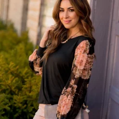 Vintage Blooms Sheer Sleeve Tee 19 Vintage Blooms Sheer Sleeve Tee -Women's Clothing Store BB 2676 a1a29df7 9d24 4f4f 8a5d f4134d8de8cd 682564