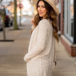 Lightweight Leopard Print Cardigan 36 Lightweight Leopard Print Cardigan -Women's Clothing Store BB 2694 ae3506af 6953 465f 8331 5544c6ee2dd1 681080