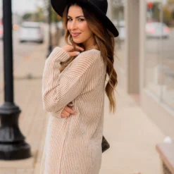 Vertical Striped V Sweater -Women's Clothing Store BB 2832 d57b6576 422d 4c89 821a a16b0493e58a 511921