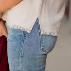 All The Fringe V Tank -Women's Clothing Store BB 3348 19b4b6c0 883a 47ce 979c f5a7ca2a9b34 984629