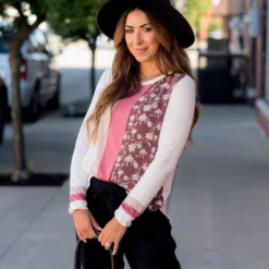 Vertical Vintage Floral Block Tee -Women's Clothing Store BB 3742 2a95cac5 4243 4b8e 959e 249a48182a63 699169