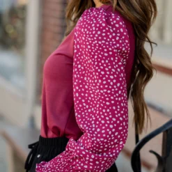 Spotted Sleeve Solid Body Blouse -Women's Clothing Store BB 3750 2149d25f 40c0 4b56 a271 eacfeaff977f