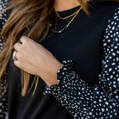 Spotted Sleeve Solid Body Blouse -Women's Clothing Store BB 3793 219fe9c9 57fa 4868 9a69 148ef6862137