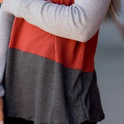 Triple Blocked Long Sleeve Tee -Women's Clothing Store BB 3956 9deaf785 1d0f 4290 8416 70066f9770a4 327908