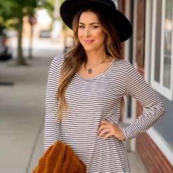Thin Single Stripe Long Sleeve Tee
