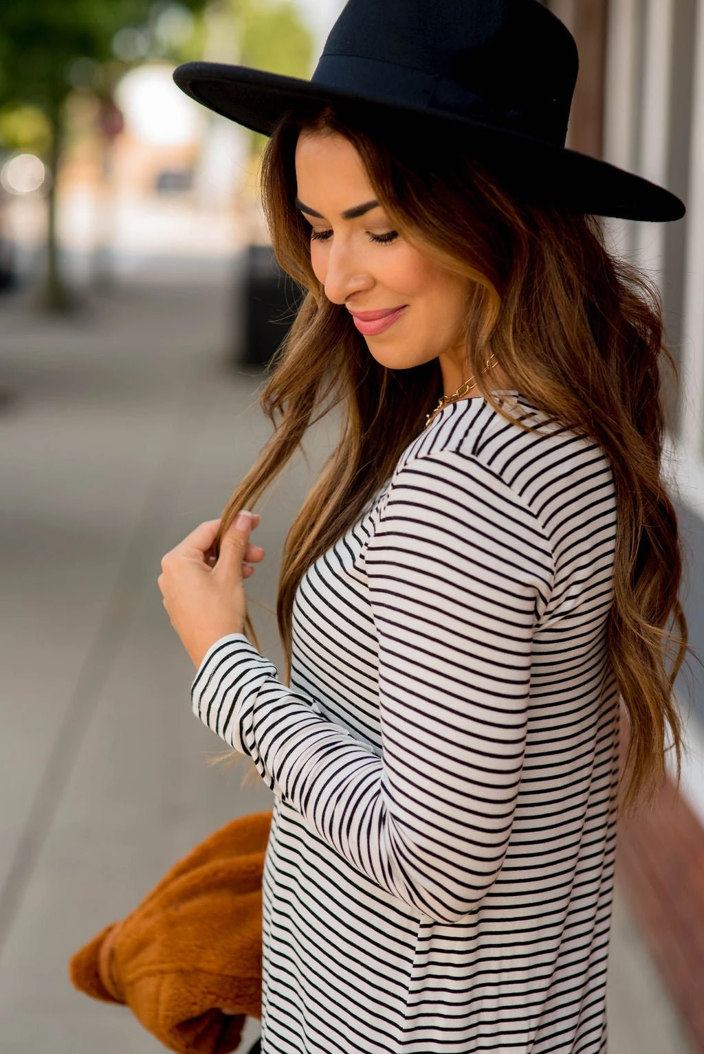 Thin Single Stripe Long Sleeve Tee 5 Thin Single Stripe Long Sleeve Tee - Image 5