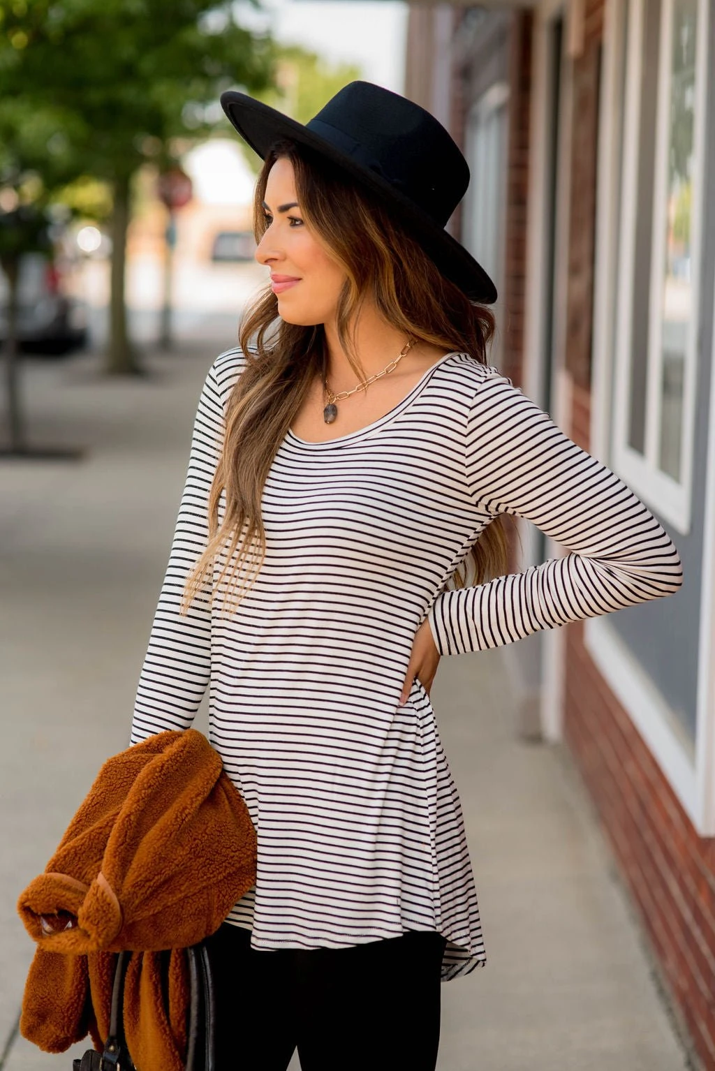 Thin Single Stripe Long Sleeve Tee 4 Thin Single Stripe Long Sleeve Tee - Image 4
