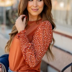 Spotted Sleeve Solid Body Blouse -Women's Clothing Store BB 4028 6f11d055 9504 4fed a2b8 7bc1c16f9aa5