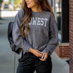 Bold Midwest Ribbed Crewneck -Women's Clothing Store BB 4062 562a5598 00b0 467f a1ae c45cbce8cdf1 510421