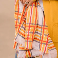 Delicately Lined Rich Basic Scarf