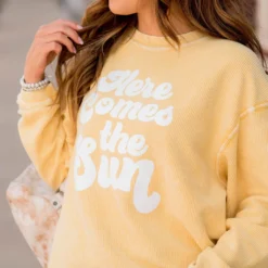 Here Comes The Sun Ribbed Graphic Crewneck 33 Here Comes The Sun Ribbed Graphic Crewneck -Women's Clothing Store BB 4308 454b96df 9ef9 4704 9b49 89082421537b 472371