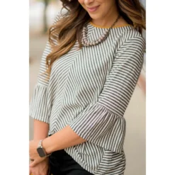 Accented Flutter Blouse 28 Accented Flutter Blouse -Women's Clothing Store BB 4460 38e3b872 b510 4cf1 9ed7 e402fe1bc02b