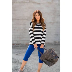 Striped V Stitched Sweatshirt -Women's Clothing Store BB 4551 4102aa93 d96f 4fd6 999f 45257e589bed