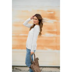 Raw Seamed Basic V-Neck Tee -Women's Clothing Store BB 4891 b6b0ca37 0b71 4413 bcf4 3a60246e9766