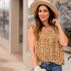 Scattered Blooms Ruche Accented Blouse 26 Scattered Blooms Ruche Accented Blouse -Women's Clothing Store BB 5555 0865bb4e fdfd 47e9 957c 701547319418 302638