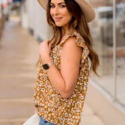 Scattered Blooms Ruche Accented Blouse 28 Scattered Blooms Ruche Accented Blouse -Women's Clothing Store BB 5566 42ace6ce d5ef 4fb4 aff5 6961037cd8fa 226559