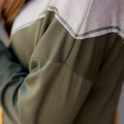 Raw Edge Stitch Tee -Women's Clothing Store BB 5611 54f4051f fbce 44b0 892f f72aab128dbe 743101