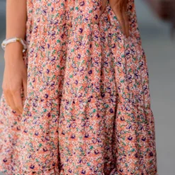 Mini Blooms Ruffle Tiered Dress 28 Mini Blooms Ruffle Tiered Dress -Women's Clothing Store BB 5883 a5689e4d 7f28 4d99 8c9a 0d40e19f2745 774744