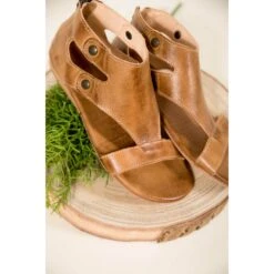 Soto BedStu Sandal -Women's Clothing Store BB 6011